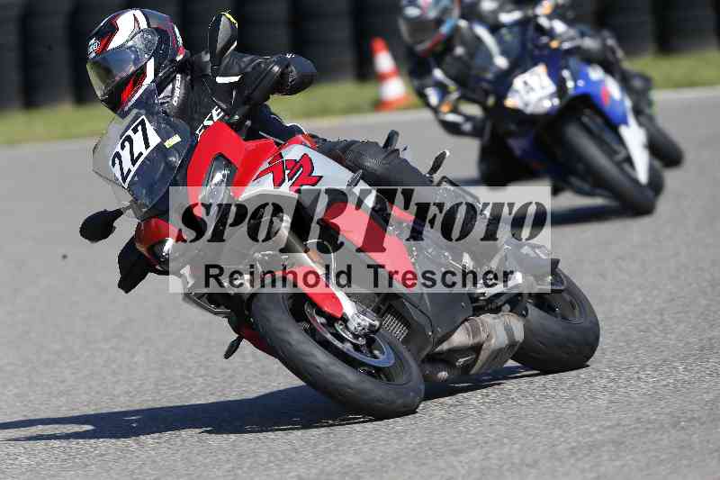 /Archiv-2025/43 08.08.2025 Discover the Bike ADR/Bike 2 gelb/227